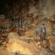  غار-یخ-مراد
