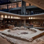 موزه-آکروپولیس-ایکوم