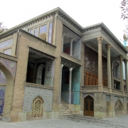 عمارت بادگیر در کاخ گلستان
