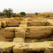 تپه باستانی شهر اصفهان