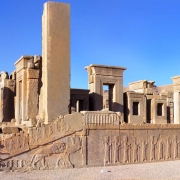 کاخ تخت جمشید فارس-گردشگری مجازی-پایگاه‌های میراث فرهنگی-تورهای تخصصی گردشگری