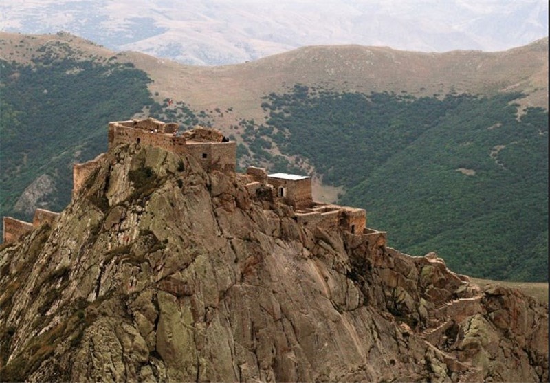 قلعه تاریخی پیغام کلیبر