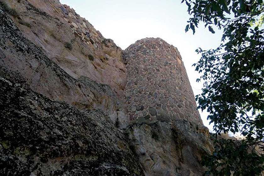 قلعه سنگی (داش قالا) میانه آذربایجان