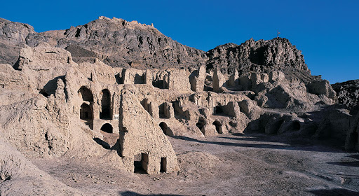 محوطه باستانی کوه خواجه