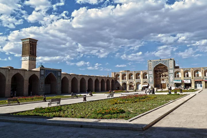 میدان و مسجد گنجعلی خان کرمان